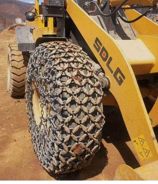 Есть цепи на погрузчик