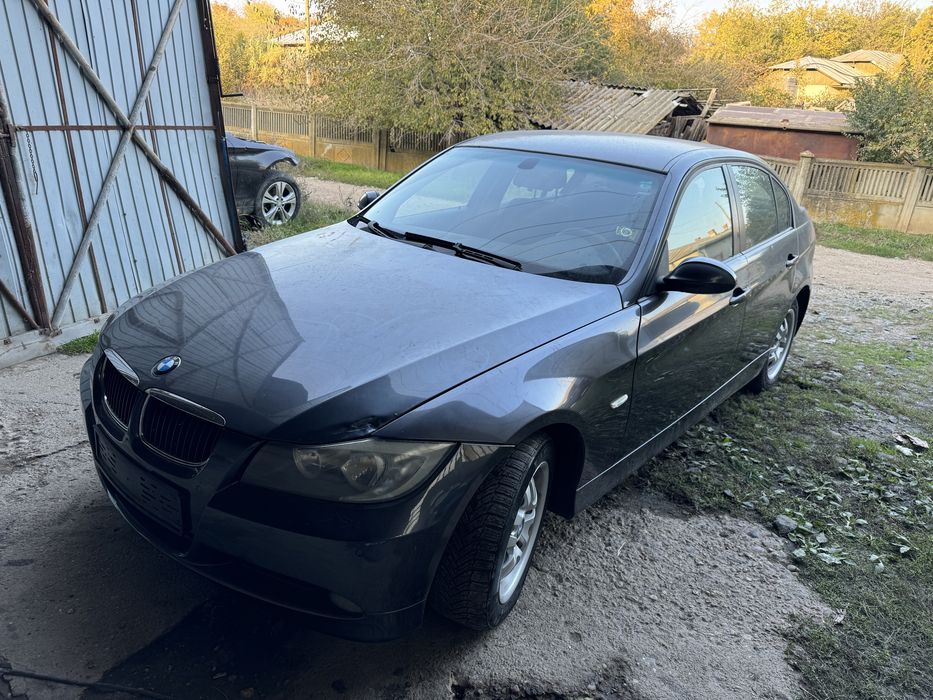 Radiator bmw e90 320i 320d