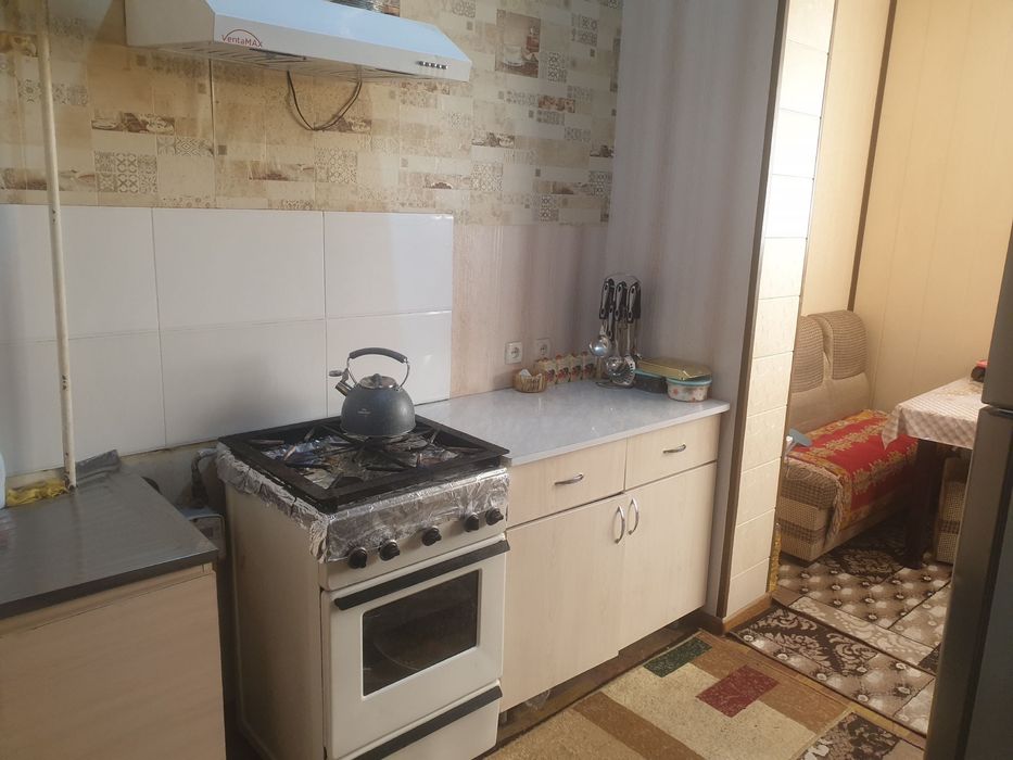 Газалкентда квартира сотилади.