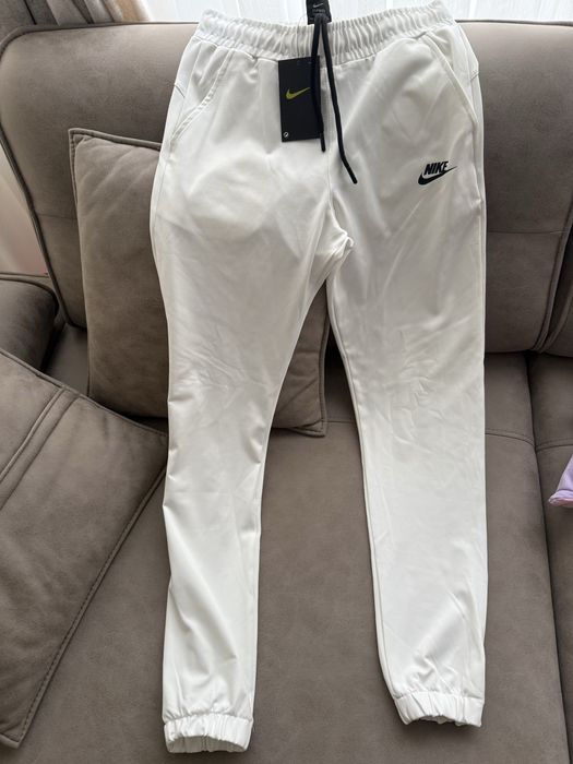 Дамско долнище Nike