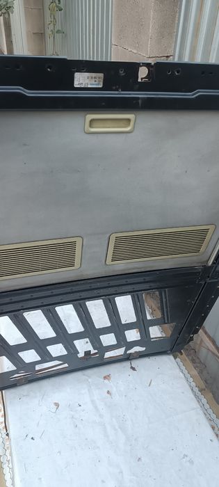 Люк потолок Мерседес 210