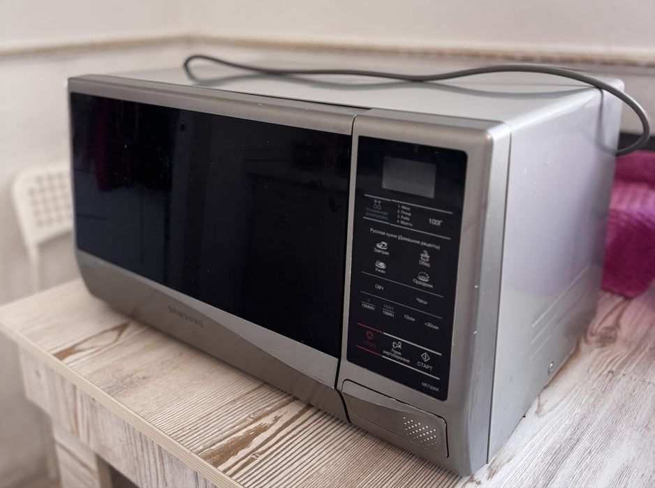 Микроволновка Samsung