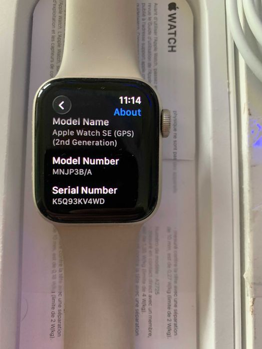 Apple Watch SE  2023 40mm Starlight