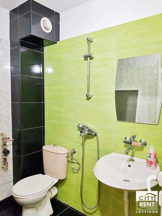 Дава се под наем Едностаен апартамент в Велико Търново, Център - 37 кв.м за 210 € - Снимка #6