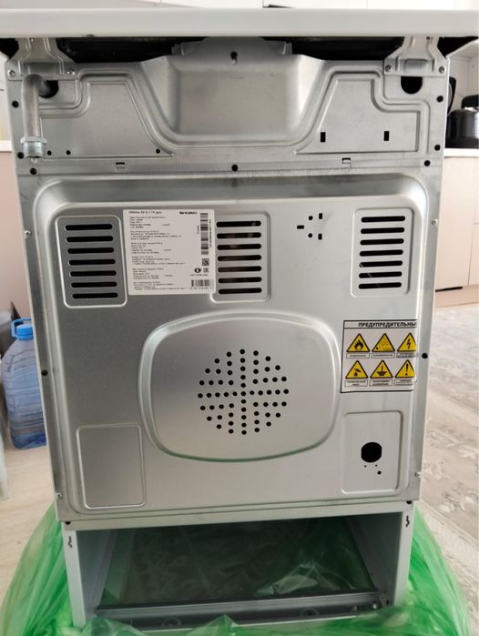 Продам газовую плиту НоВая