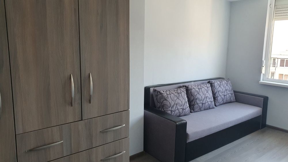 Продава се Тристаен апартамент в Варна, Владислав Варненчик - 73 кв.м за 908 €/кв.м - Снимка #2