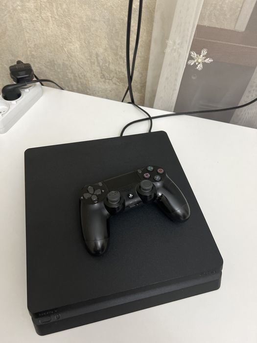 Продам Ps4 Slim Идеальное Состояние