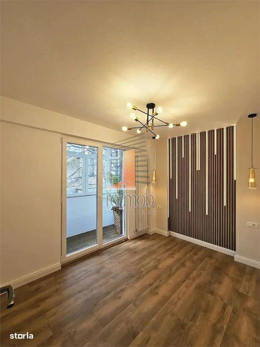Piata Victoriei, apartament 2 camere renovat, etajul 110