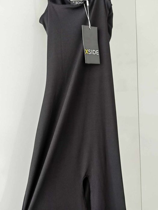 Нова черна рокля