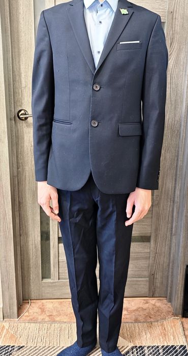 Школьный  костюм