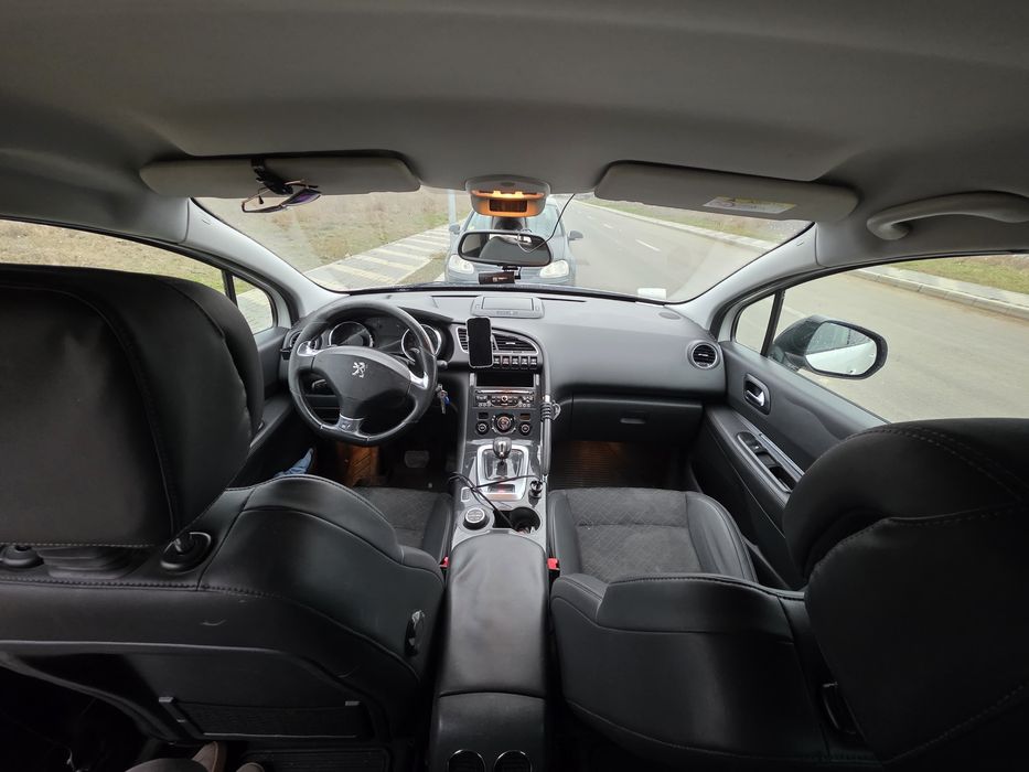 Peugeot 3008 hybrid 2014
