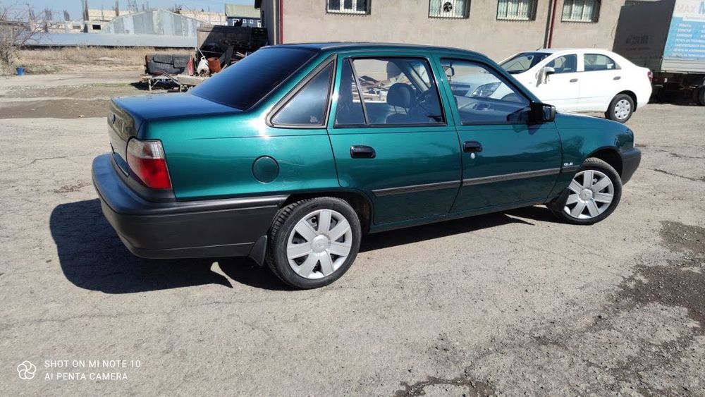 Nexia 1 sotiladi srochniy