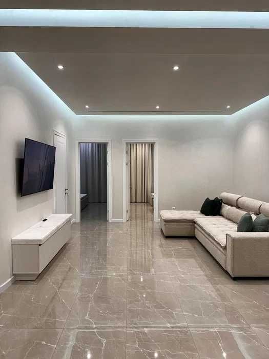 Паркентский Новостройка! Сдается новая 2-х комнатная квартира