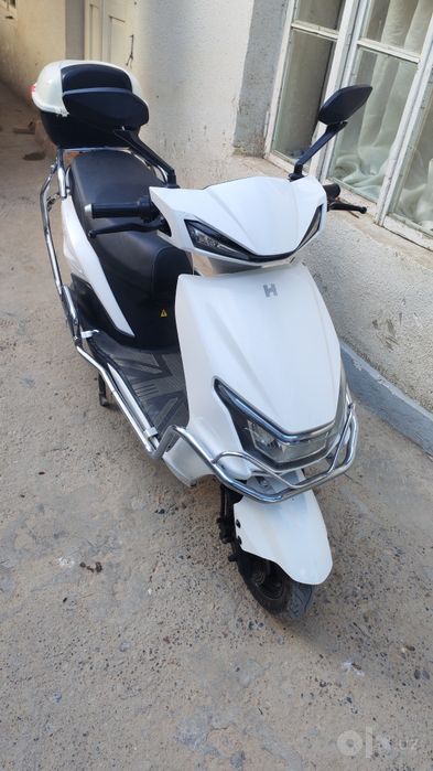 Skuter sotiladi holati yaxshi yangidek