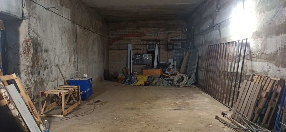Сдам бокс. 15*5.5метров