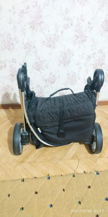Продам детскую коляску