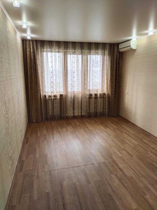 3ком квартира в р-оне СКГУ