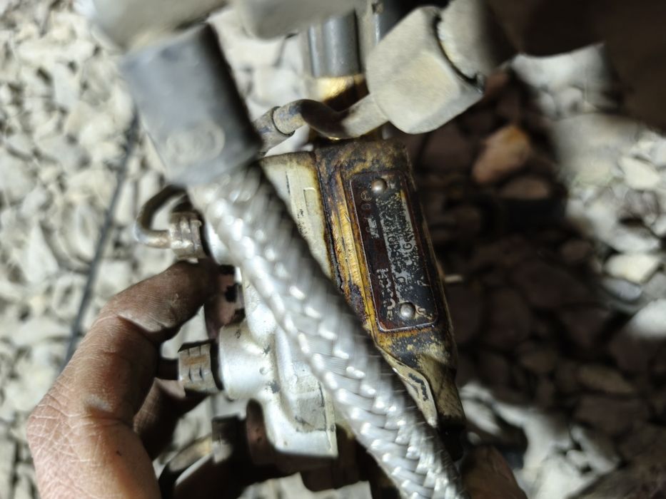 Паук, дозатор ауди 2.3 форсунки оригинальные