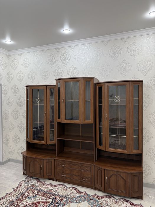 Гарнитур сатылады.