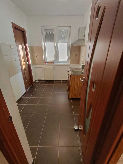 Apartament 2 camere, decomandat, tip C, 53 mp, zona Sovata