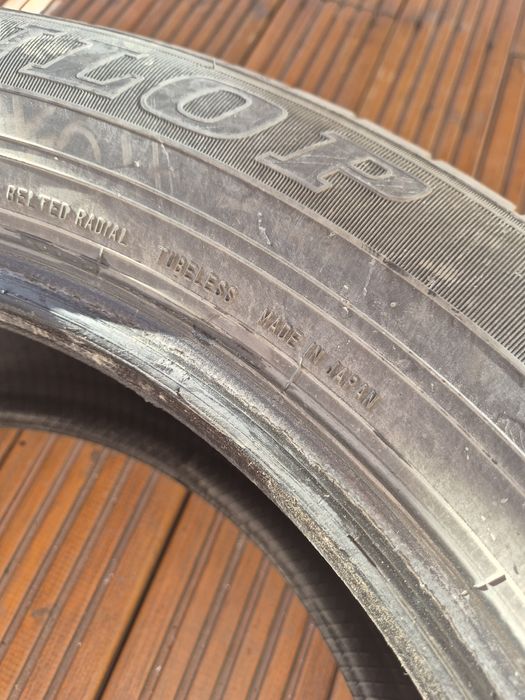 Vand 3 anvelope vara Dunlop 225 60 18