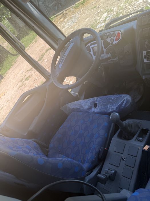 camion Iveco eurocargo ML80EL15