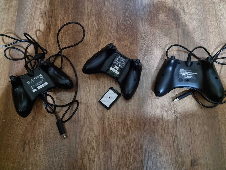 3 controllere pt Xbox 360