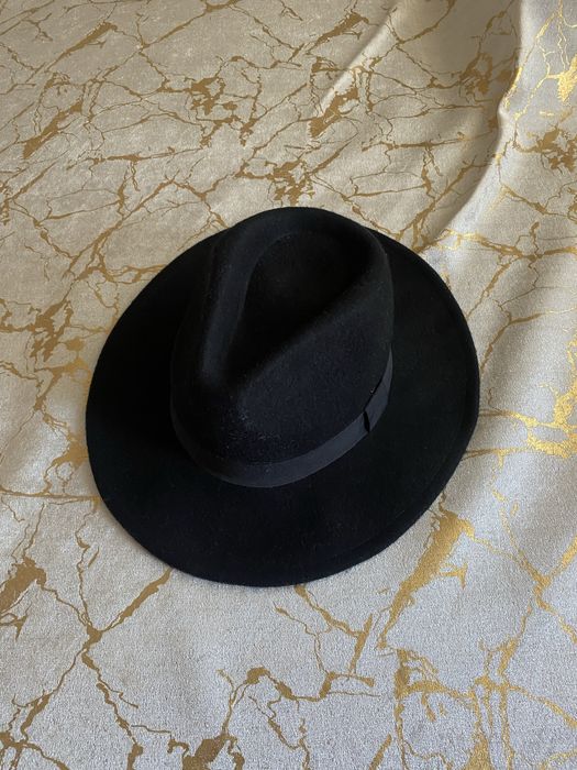 Palarie dama universală