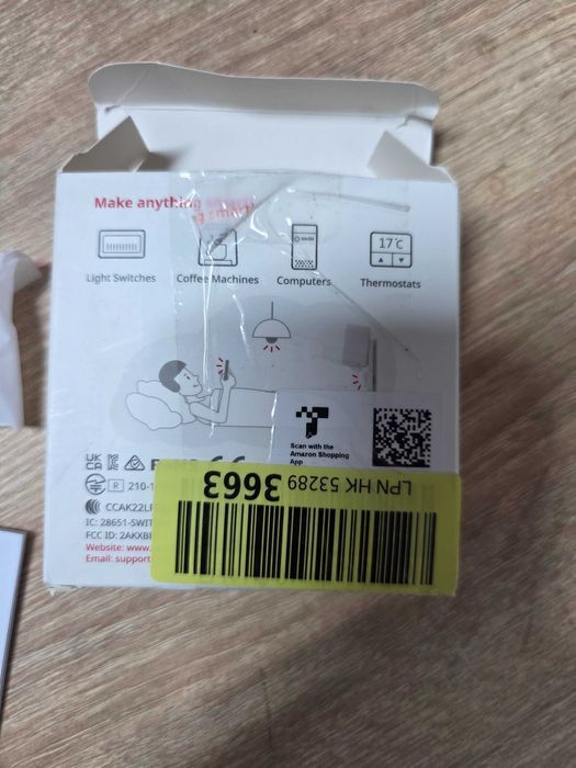 Intrerupator wireless SwitchBot S1, alb, design compact, compatibil cu sisteme Smart Home