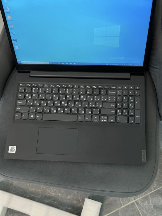 Ноутбук Lenova Core i3/10