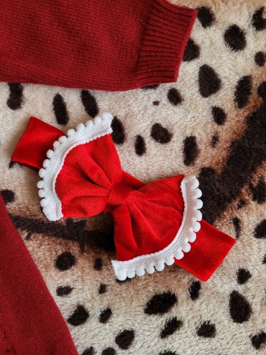 Compleu fetite 6-9 luni si bentita catifea!