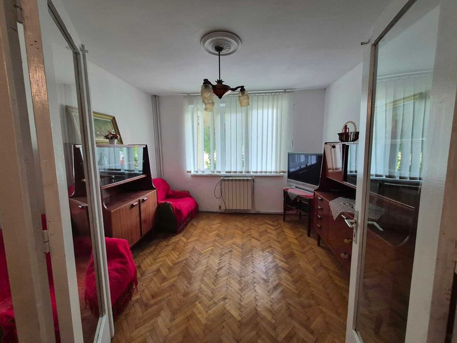 închiriez apartament piatra neamt