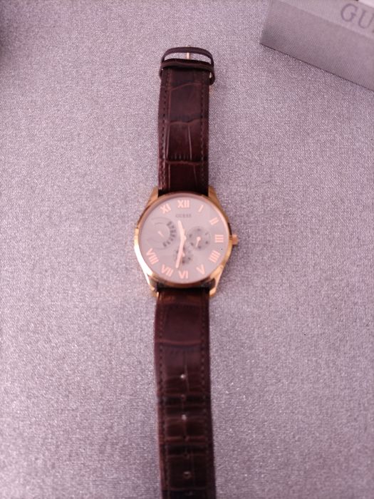 Часовник GUESS стилен мъжки