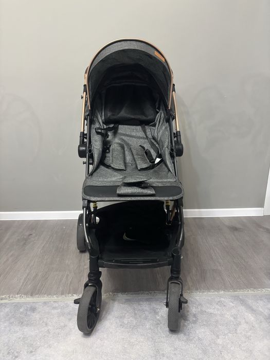 Продам детскую коляску