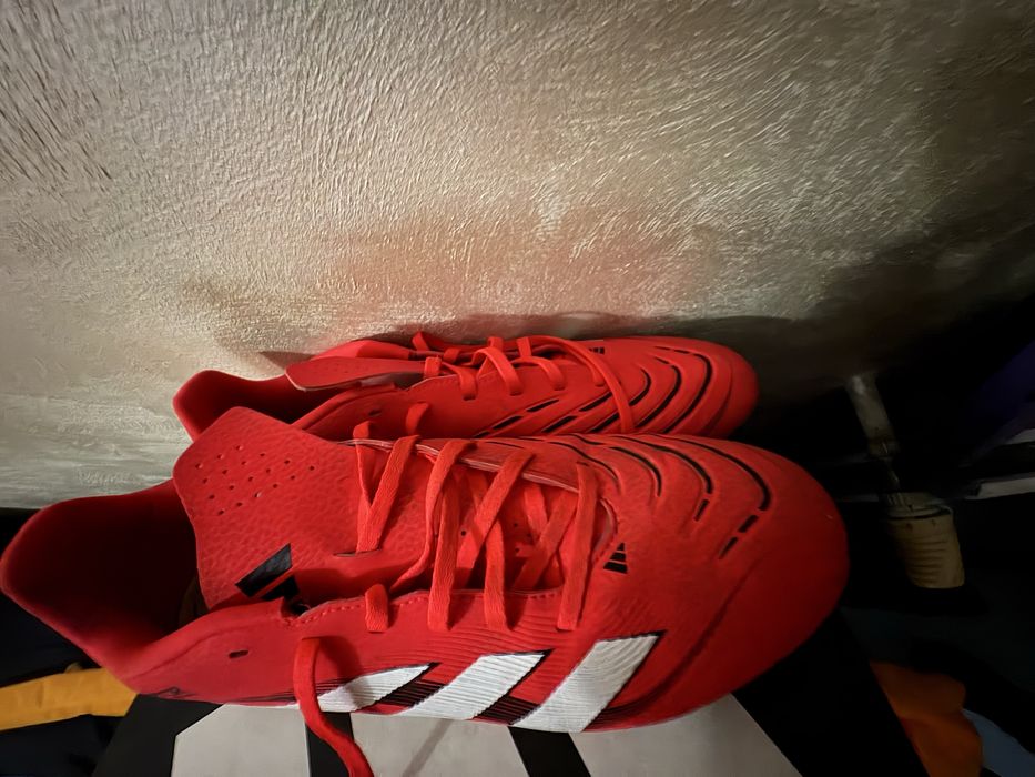 Футболни бутонки