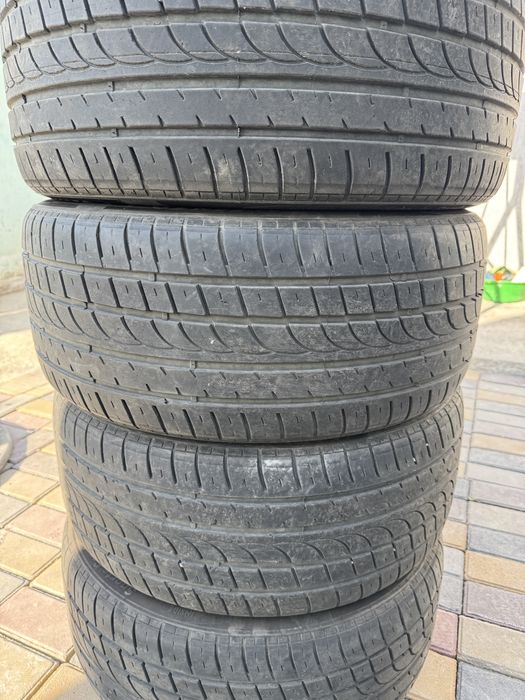 Резина 245/45R18 б/у