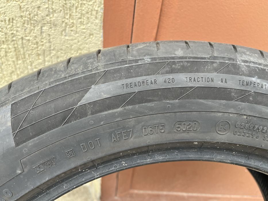 4 бр. летни гуми 235/55/19 Continental AO SUV DOT 5020 4,5-5 mm