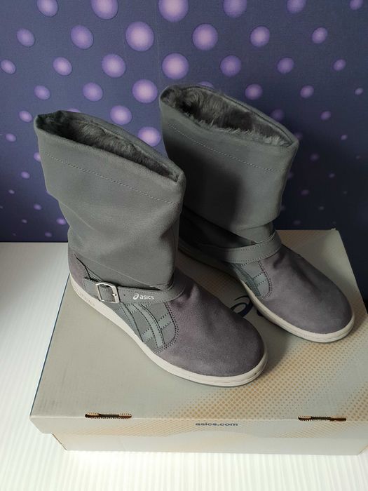 Lotto боти в сиво