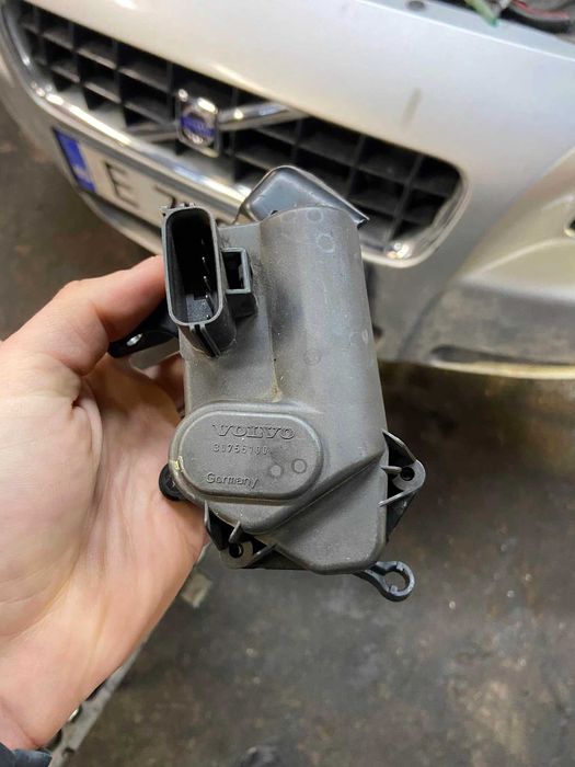 Премахване на вихрови клапи и ЕГР клапан за Volvo D5 2.4 D5244