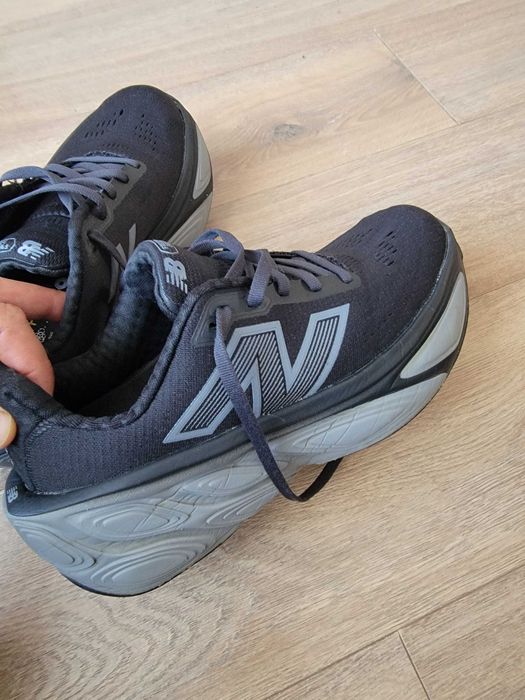New Balance маратонки