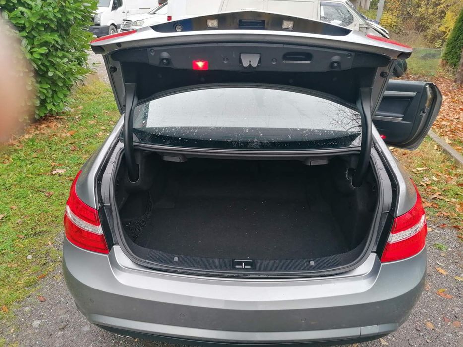 Mercedes-Benz E250 CDI Coupé AMG-продава се на части!