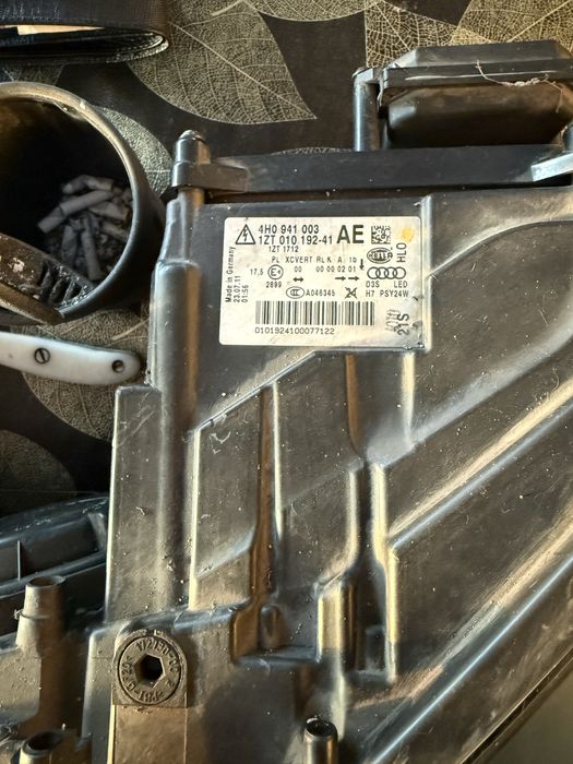 Фарове за Audi A8 D4