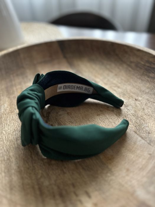 Аксесоари за коса- диадеми