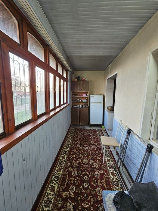 Продается 2 ком квартира в 9 мкр 1 этаж