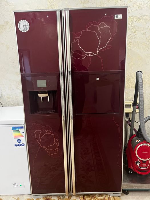 Продам холодильник LG Side by side г.Тараз