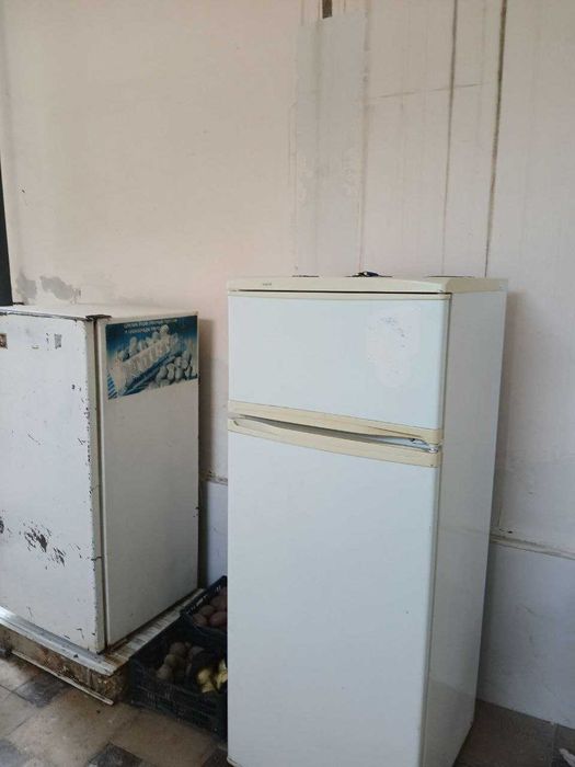 Продам рабочие холодильники