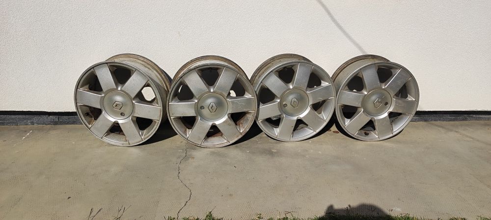 Vind genti aluminiu originale Renault R16