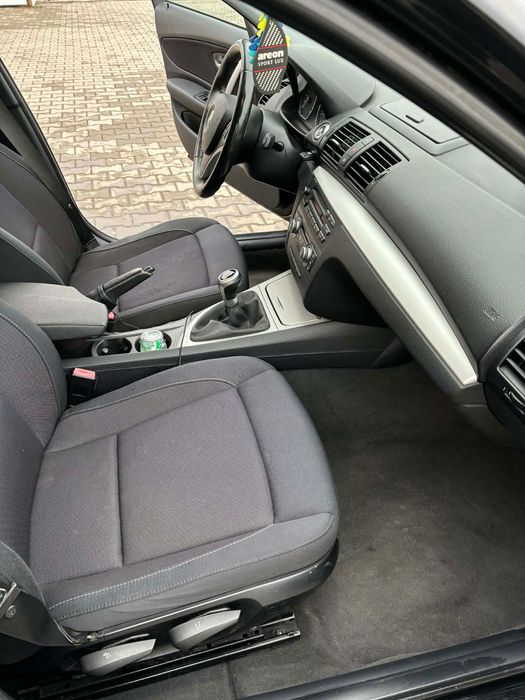BMW 1 Series 2009 — imagine 4