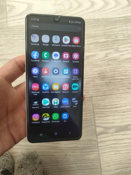 Продам смартфон Самсунг а22