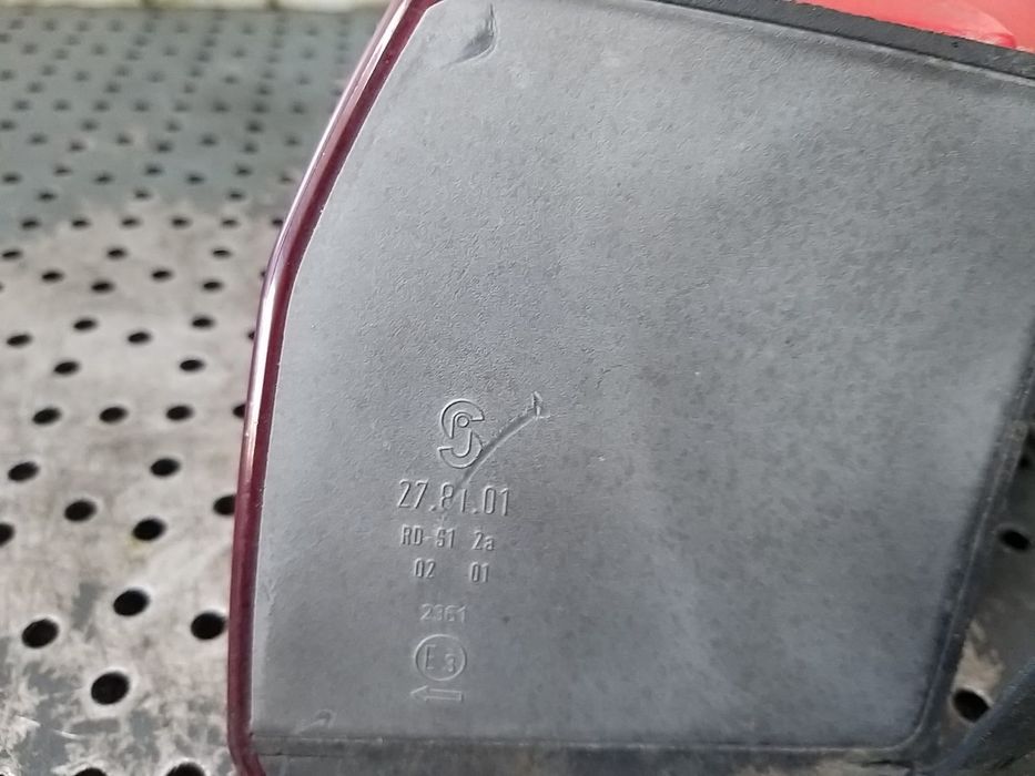 Stop tripla lampa stanga aripa alfa romeo 159 939